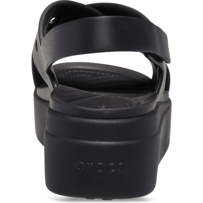 Crocs - Brooklyn 4U Cross Strap Sandal For Sale